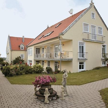 Auszeit - Ihr Sibyllenbad Gaestehaus Нойальбенройт Экстерьер фото