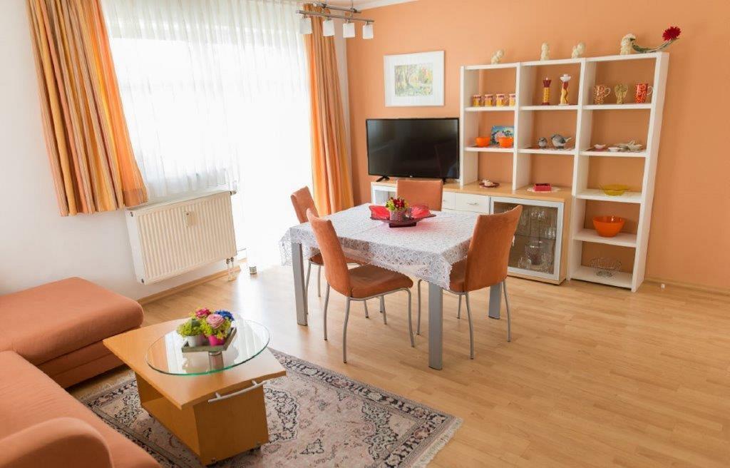 Auszeit - Ihr Sibyllenbad Gaestehaus Нойальбенройт Экстерьер фото
