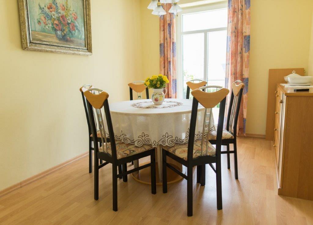 Auszeit - Ihr Sibyllenbad Gaestehaus Нойальбенройт Экстерьер фото