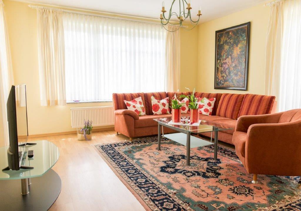 Auszeit - Ihr Sibyllenbad Gaestehaus Нойальбенройт Экстерьер фото